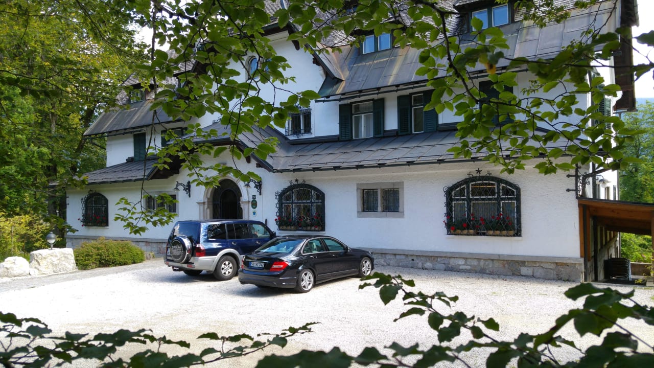 Eingangsfront zum Landhaus Koller Landhaus Koller