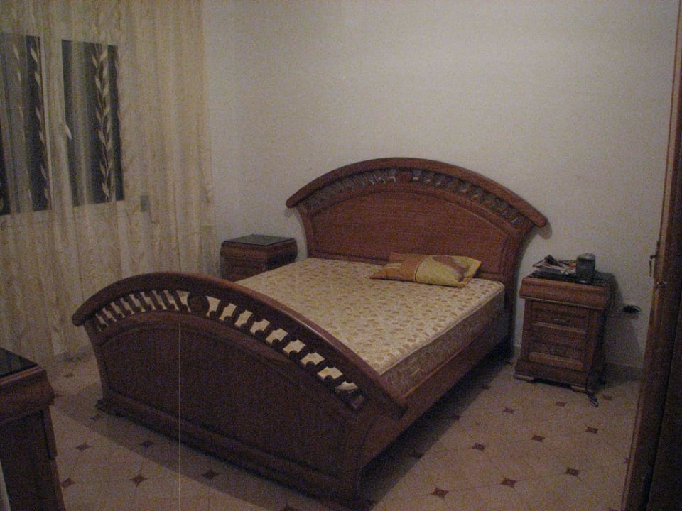 Schlafzimmer EG Villa Habibi