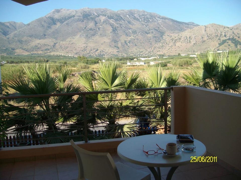 Aussicht von meinem Balkon Delfina Boutique Hotel