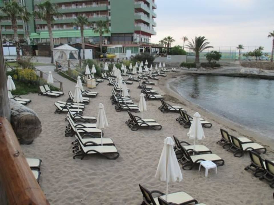 Strand Star Beach Village