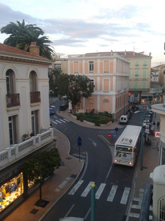 Ausblick rechts Hotel Richelieu