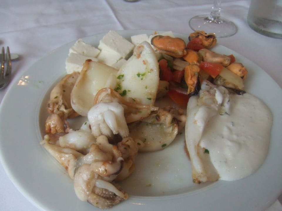 Tintenfisch, Ziegenkäse und Meeresfrüchtesalat Club Jandia Princess