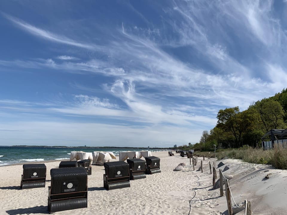 Strand Hotel Bayside