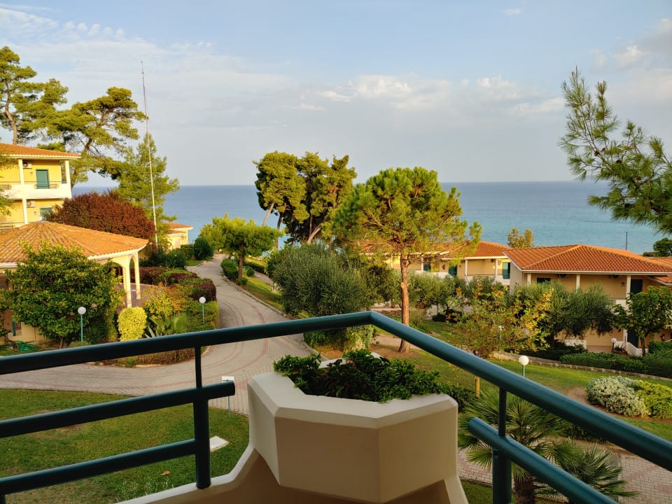 Ausblick Possidi Holidays Resort & Suite Hotel