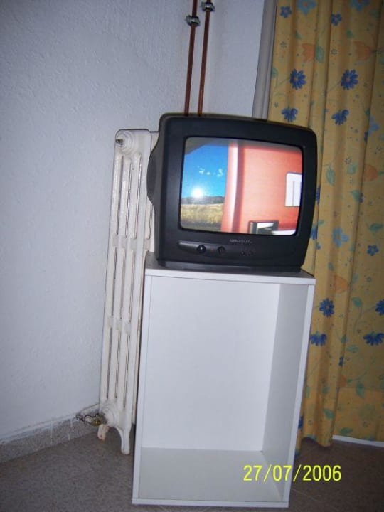 Der Fernsehschrank Hotel Edén Palma Playa - Adults Only