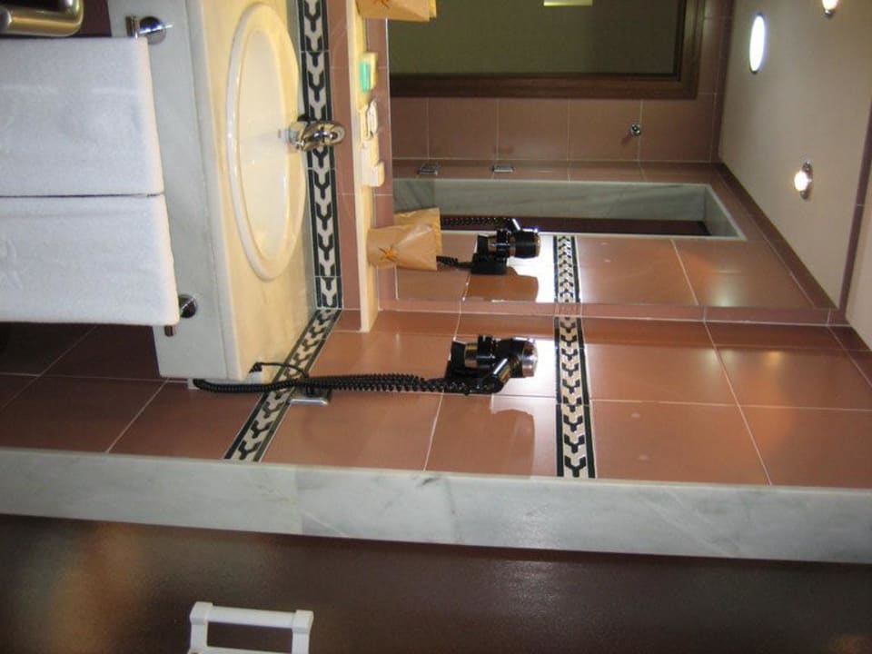 Badezimmer Iberostar Waves Royal Andalus