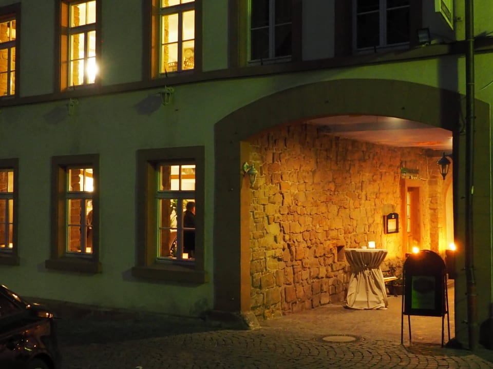 Eingang Hotel und Restaurant Domhotel Restaurant LaWendel