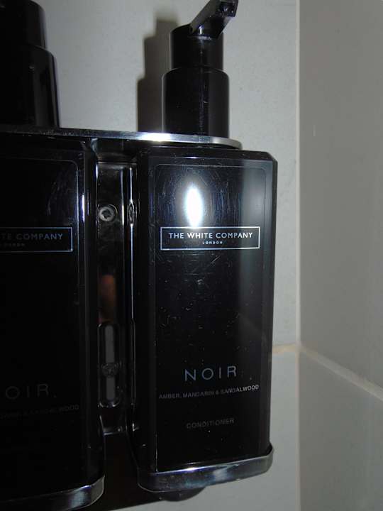 Zimmer Dana Rayhaan by Rotana