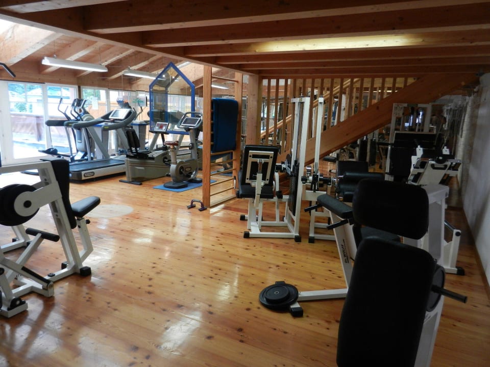 Hotel liebes Rot-Flüh - Fitnessraum Wellnesshotel ...liebes Rot-Flüh