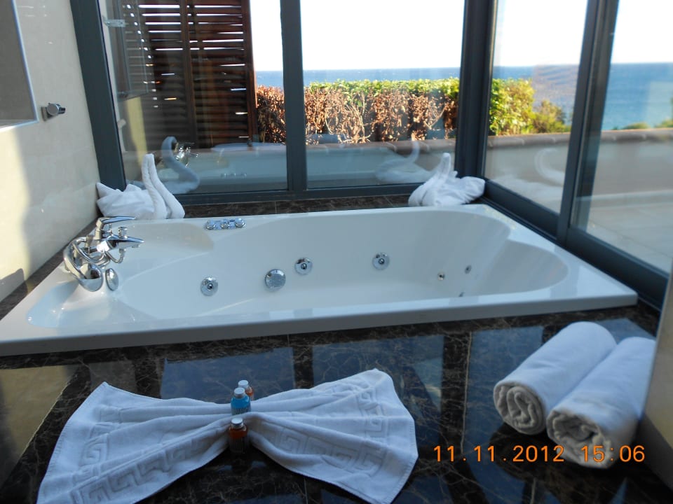 Bad nach der Reinigung Limak Limra Hotel & Resort