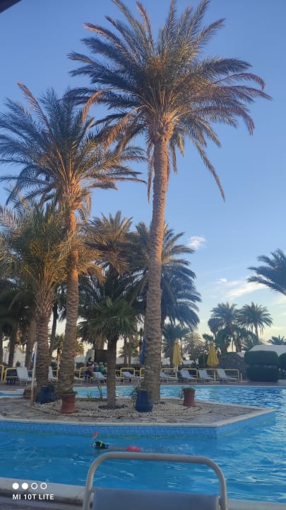 Pool Shams Safaga Resort