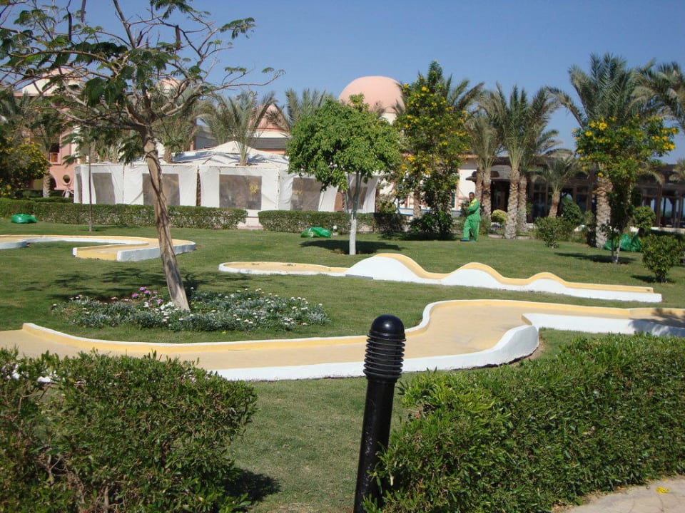 Minigolfplatz Serenity Alpha Beach