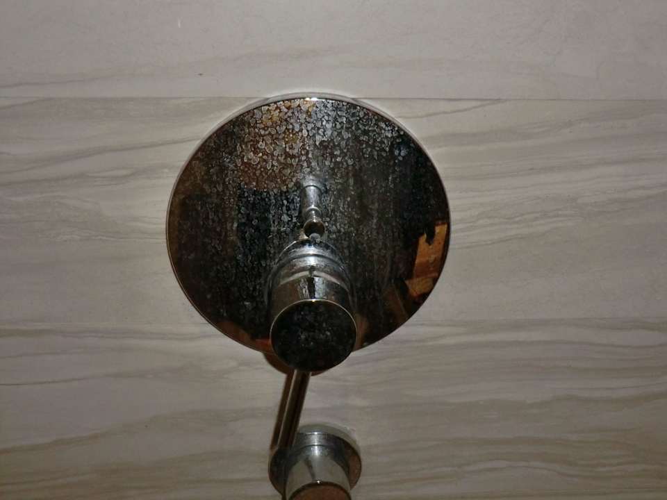 Verdreckte Armatur Asteria Venus Didim