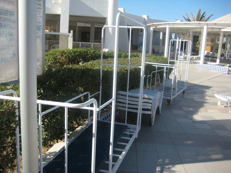 Auflagenwagen Hotel El Mouradi Djerba Menzel