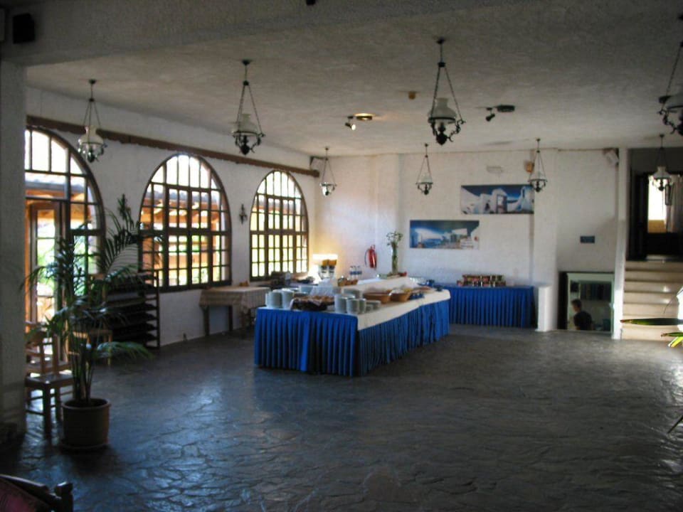 Hotel Almirida bay breakfast room Almyrida Village & Waterpark