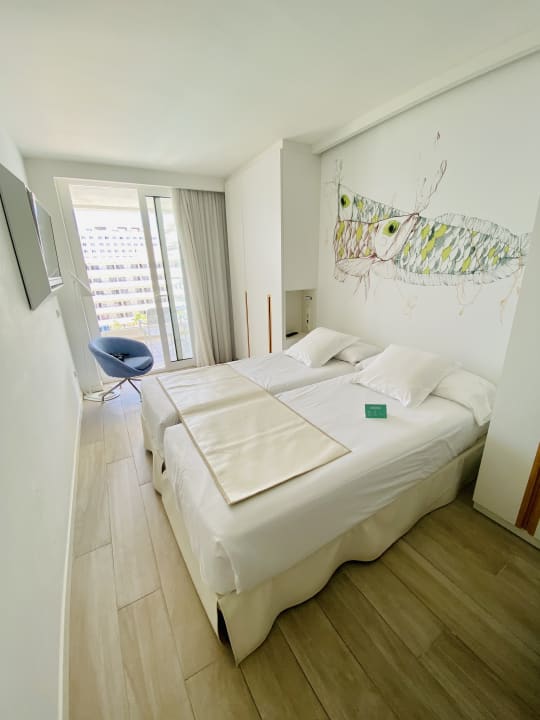 Zimmer Iberostar Waves Bahia de Palma