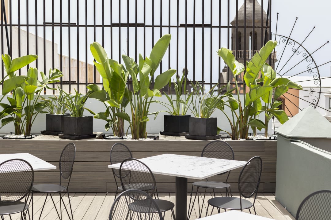 Gastro Hotel Suites 1478