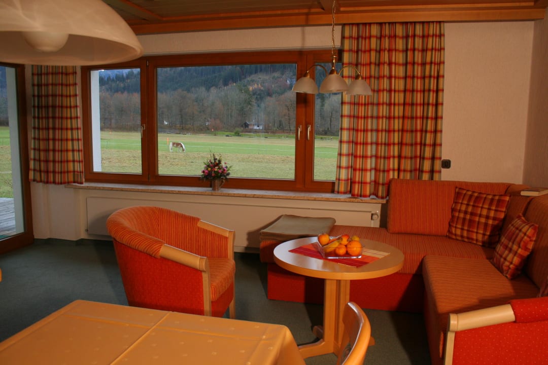 Wohnraum Gästehaus Buigenhof