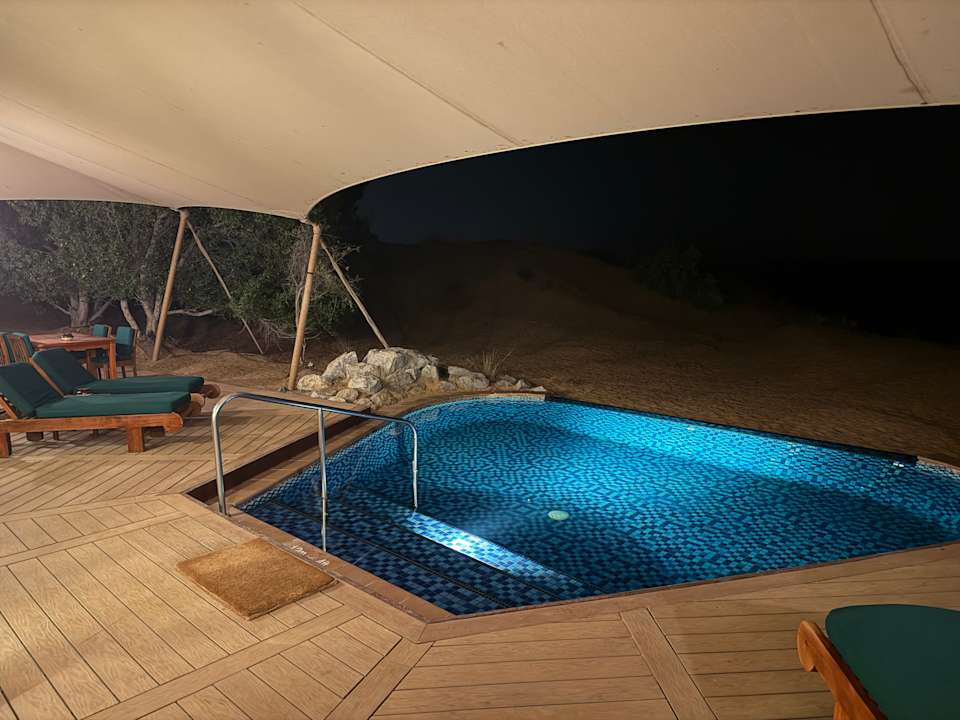 Zimmer Al Maha, A Luxury Collection Desert Resort & Spa