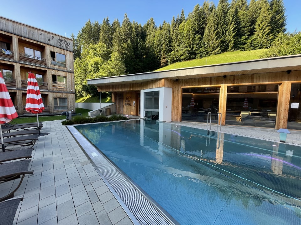 Pool Tirol Lodge