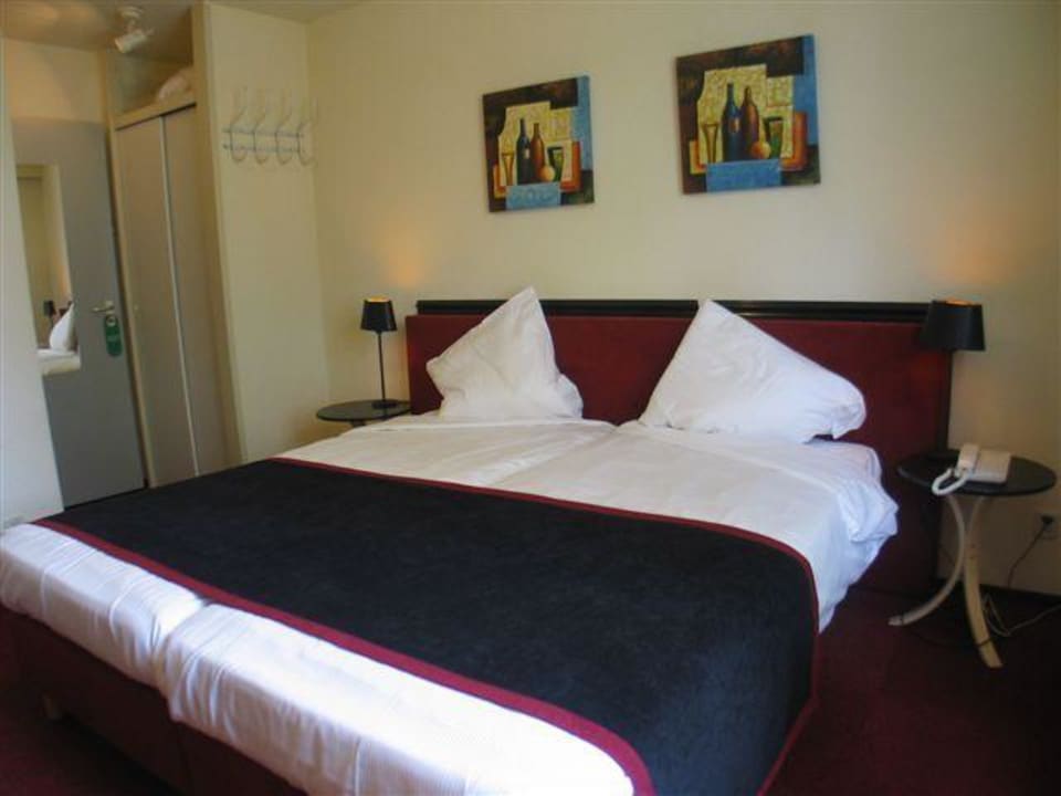 Twin room Hotel Het Witte Huis B.V.