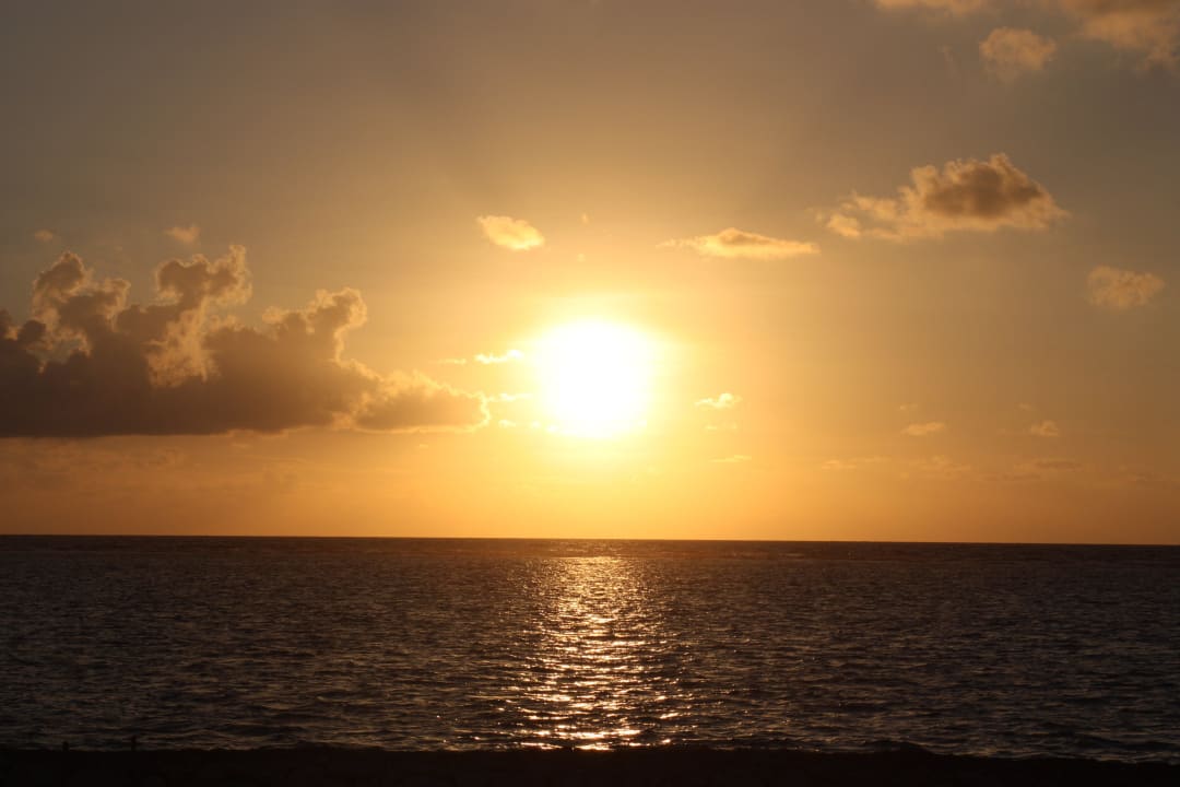 Sonnenuntergang auf Summer Island Summer Island Maldives