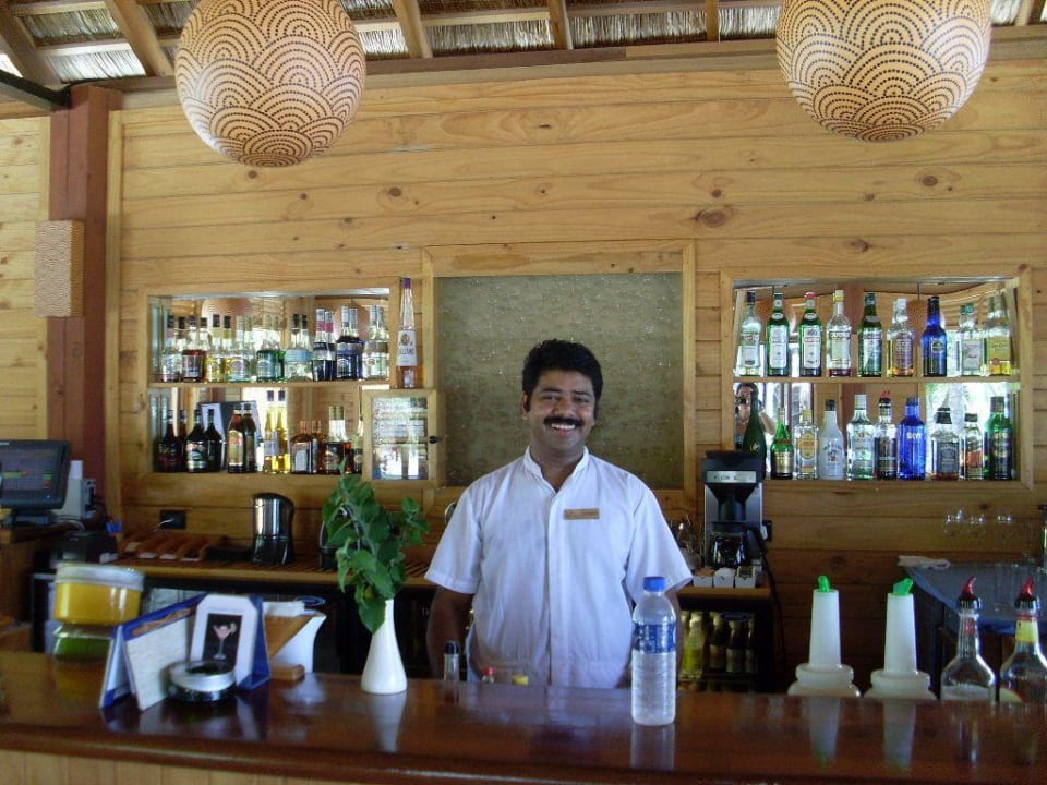 Pavillion Bar Meeru Maldives Resort Island