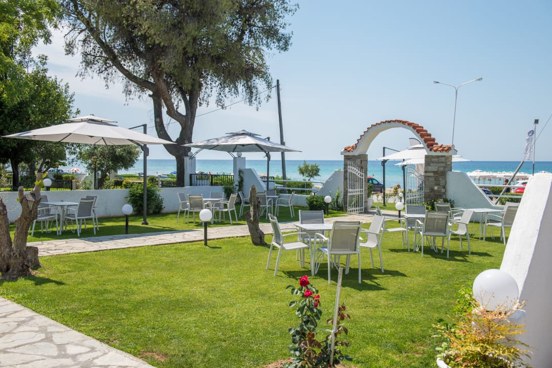 Gartenanlage Georgalas Sun Beach Villa