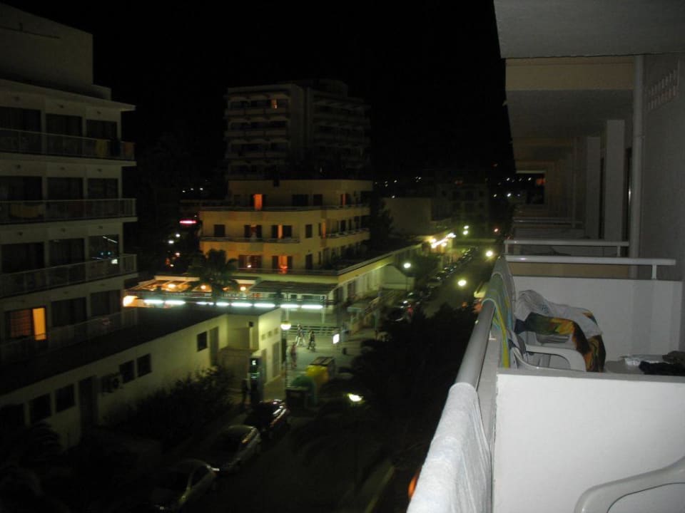 Seitenblick R2 Veronica Beach Hotel