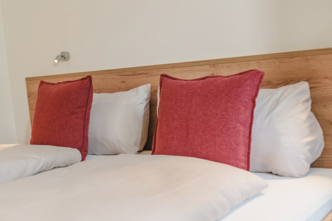 Zimmer ALPINE Appartement 208 by globboard