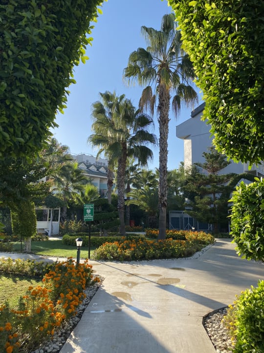 Gartenanlage Grand Seker Hotel