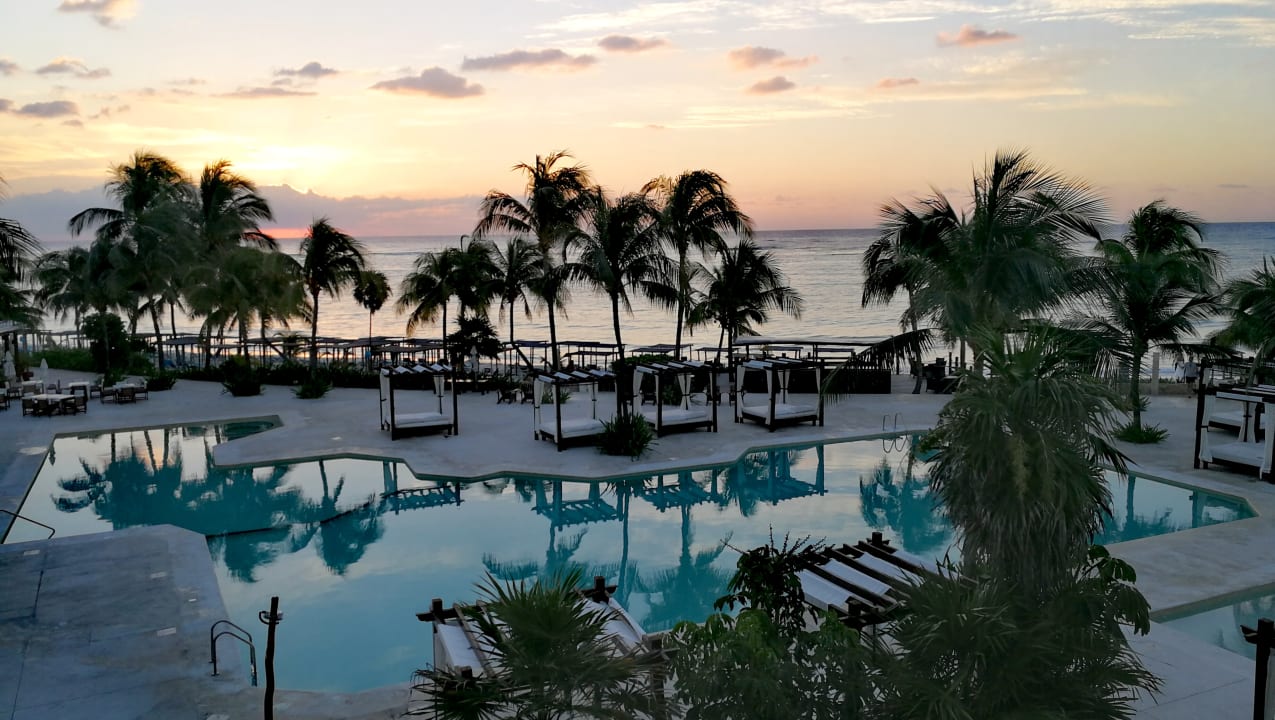 Pool Akumal Bay Beach & Wellness Resort