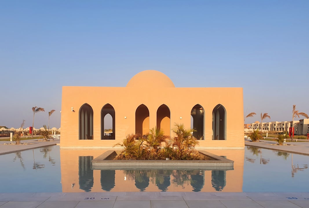 Pool Sentido Reef Oasis Suakin