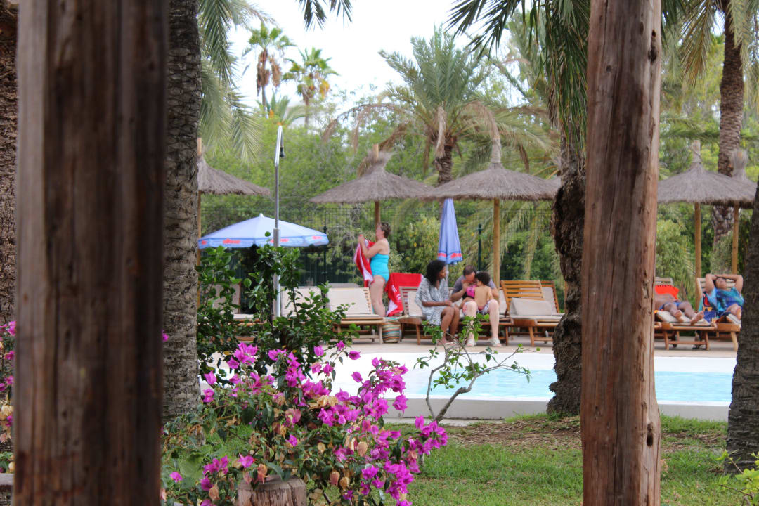 Wunderschöne Gartenanlage HL Miraflor Suites Hotel