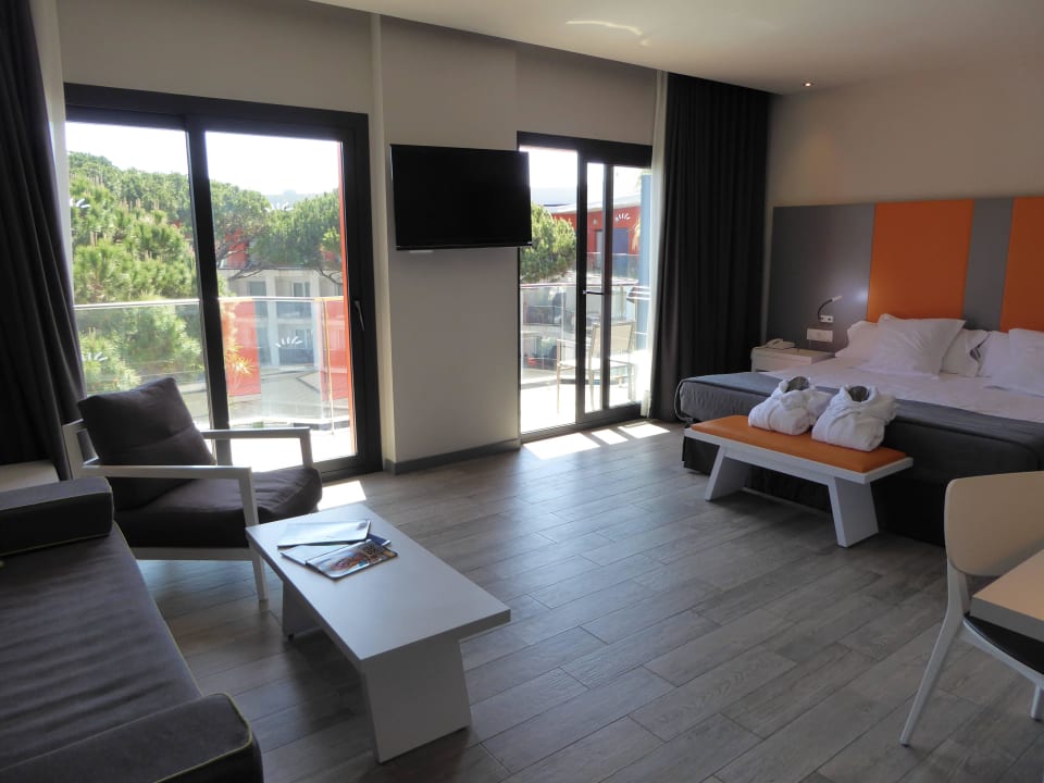 Zimmer Junior-Suite 3003 Estival Centurión