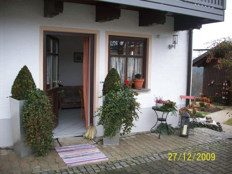 Eingangstüre mit Blick nach innen Ferienwohnung Doblhofer