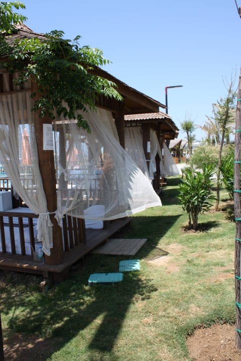 Hütte Long Beach Alanya