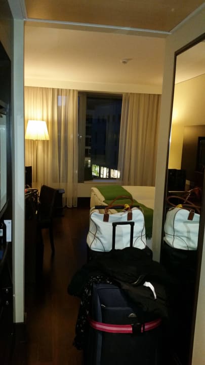 Blick ins Zimmer NH Collection Dresden Altmarkt