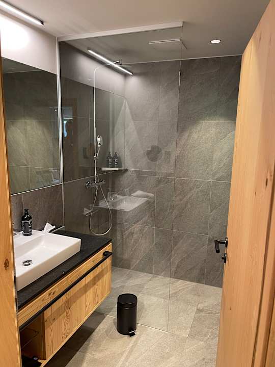 Zimmer ADEA Lifestyle Suites Fieberbrunn