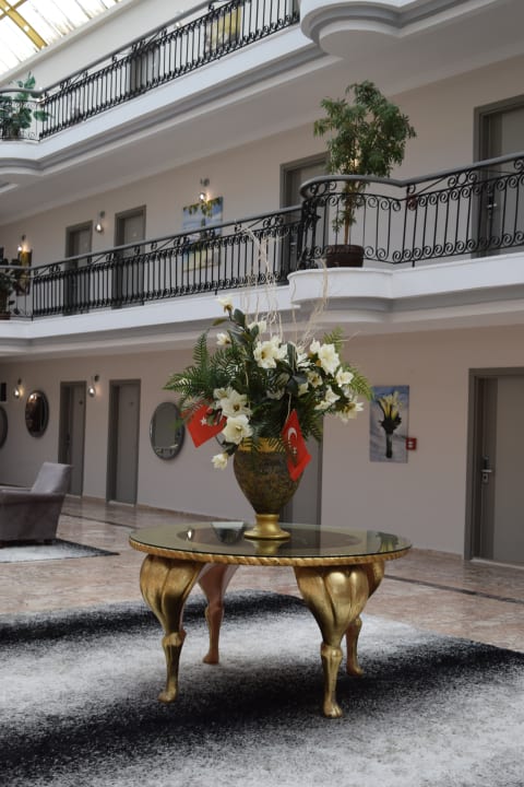 Lobby Armas Gül Beach