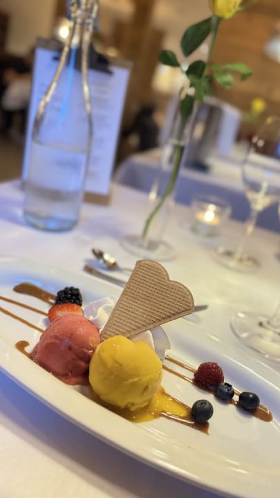 Gastro Waldhotel Kreuztanne