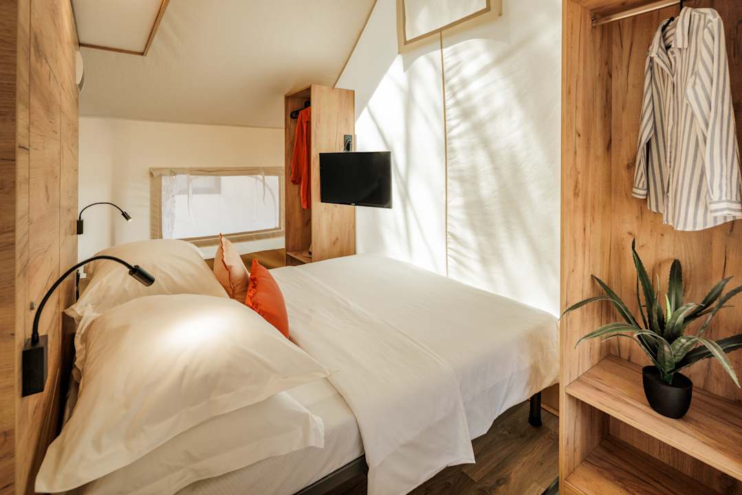 Zimmer Waterman Beach Village camp & Glamping