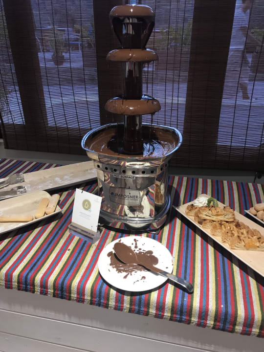 Gastro Corallium Beach by Lopesan Hotels - Adults only