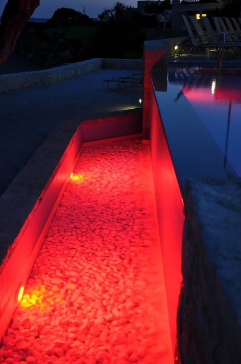 Basen5 Hotel Kakkos Bay