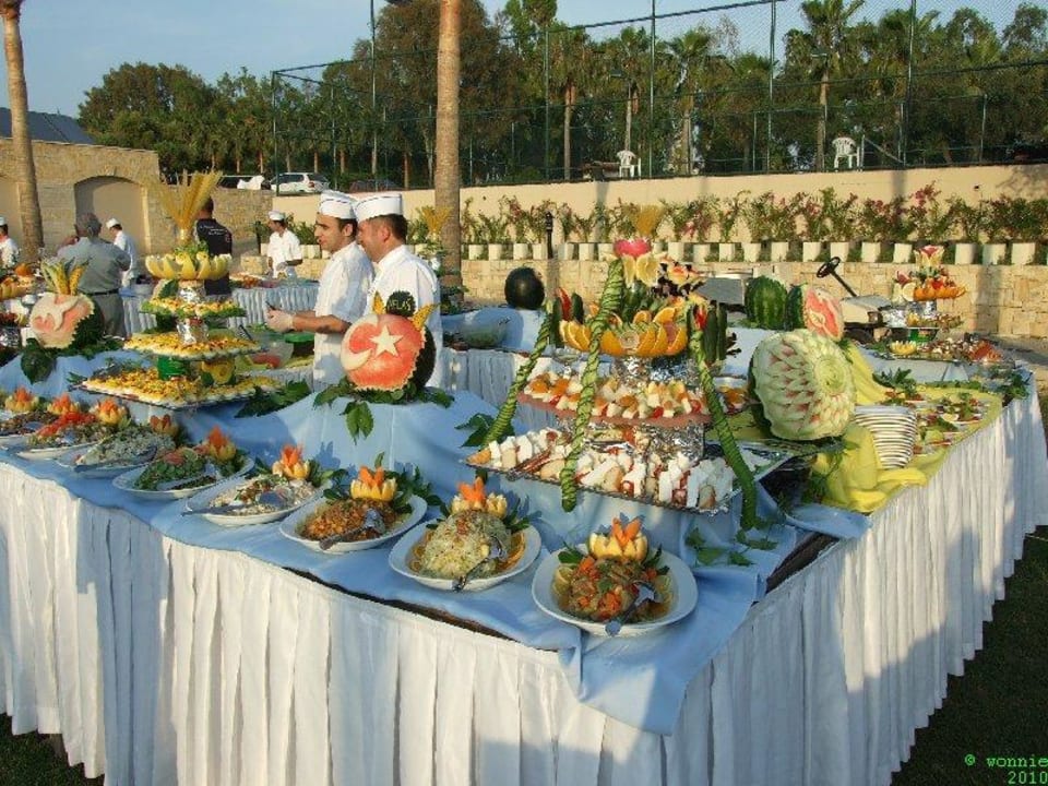 Galadinner  Melas Holiday Village