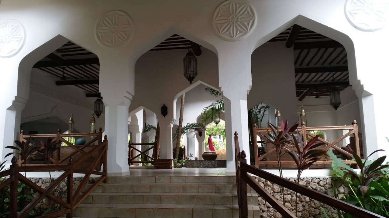 Reception Bluebay Beach Resort & Spa