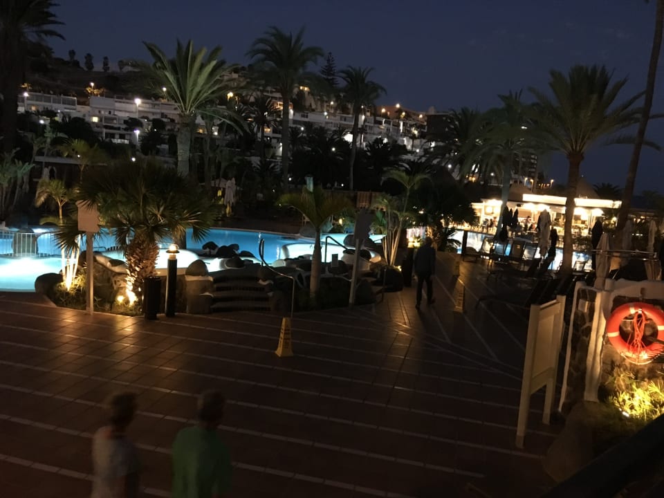 Pool Corallium Beach by Lopesan Hotels - Adults only