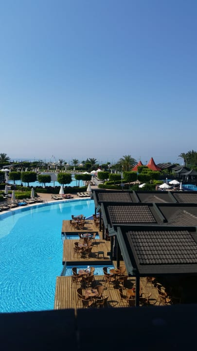 Pool Limak Lara Deluxe Hotel & Resort