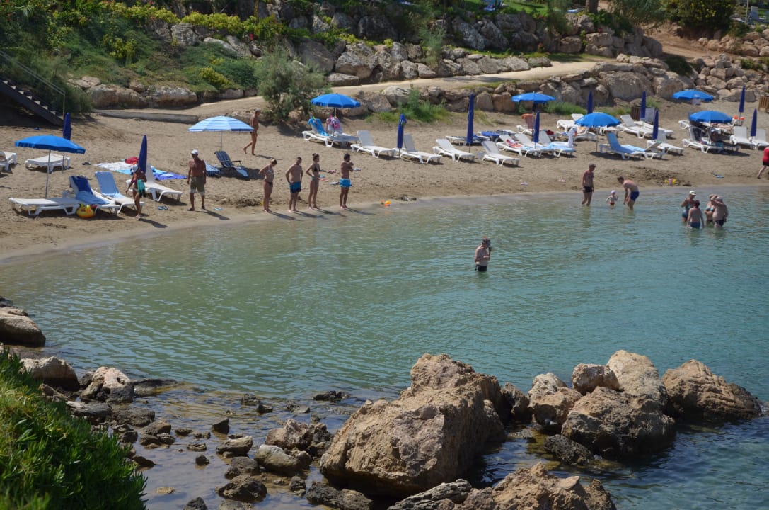 Strand Crystal Springs Beach Hotel