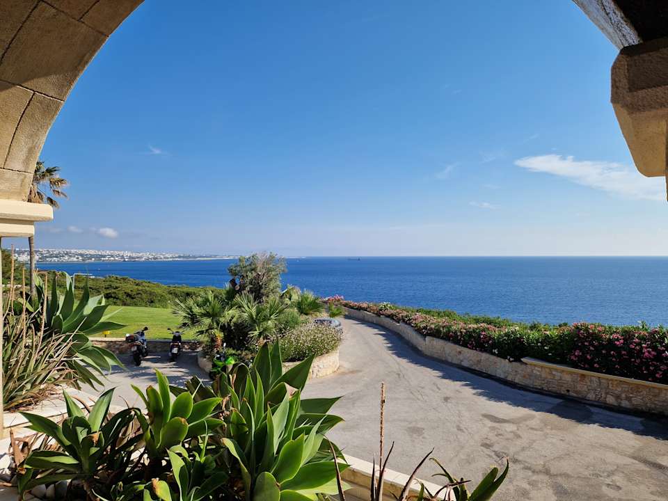 Außenansicht Hotel Kalithea Horizon Royal